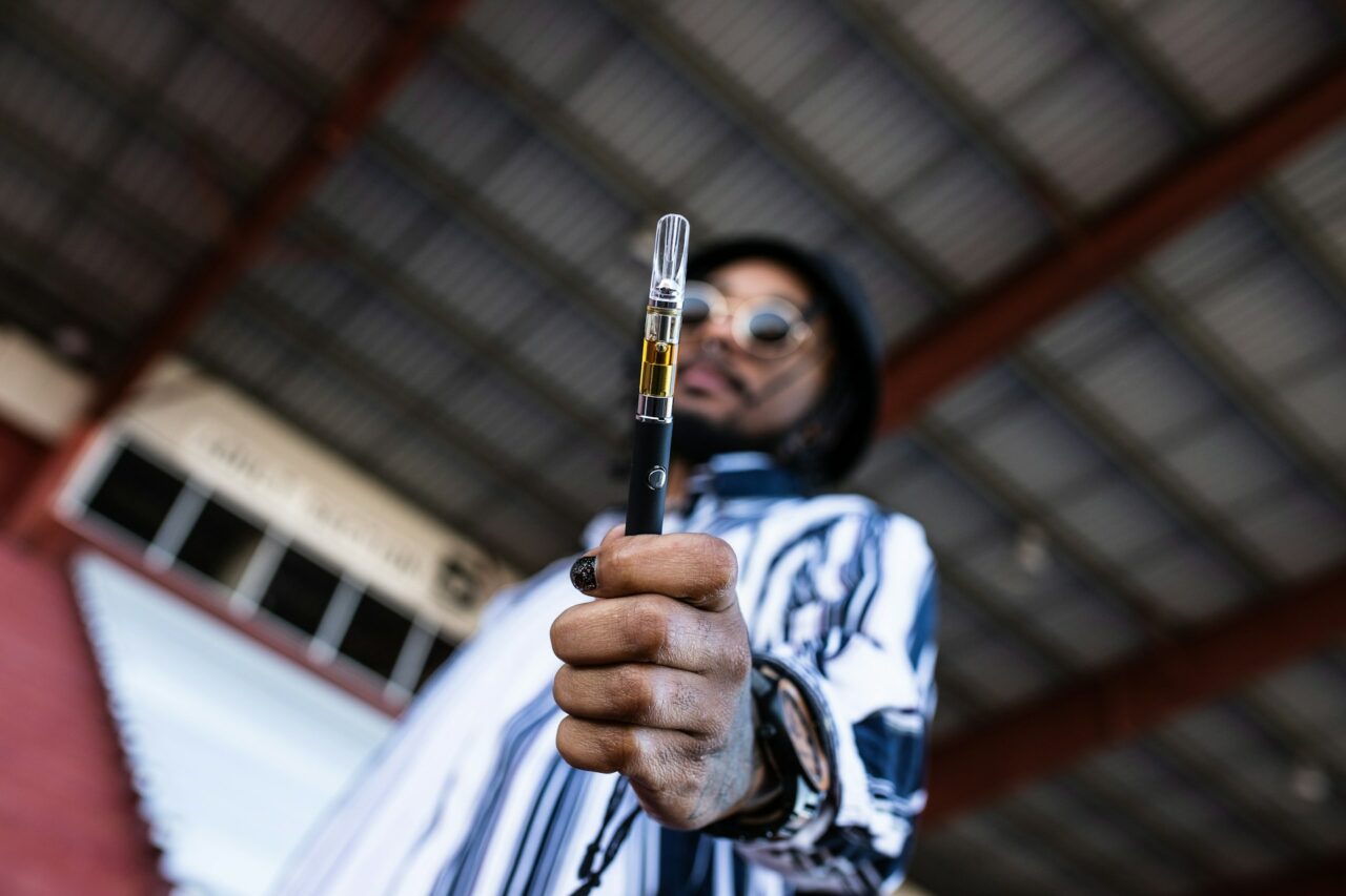 DMT Pens & Death Simulation: A Comparison of the DMT Experience and Near-Death Phenomena